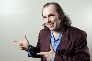 Google turns users into sleazy salespeople with paid Google Apps referrals